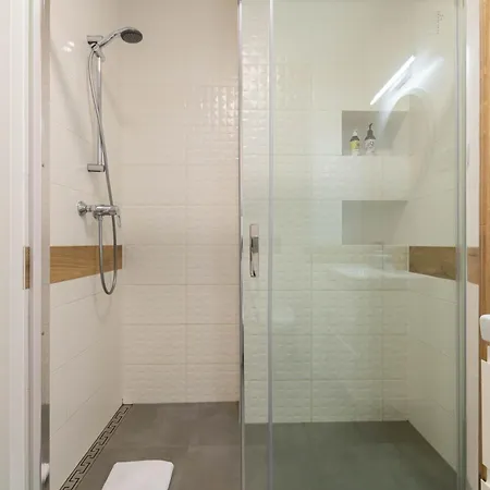 Apartmán Oasis Trzy Stawy - Free Parking - Self Check-In Katovice Exteriér fotografie